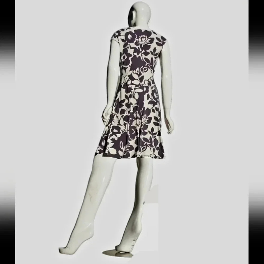 Lauren Ralph Lauren Gray and White Floral Ruched Womens Dress Size 6 - Picture 8 of 14